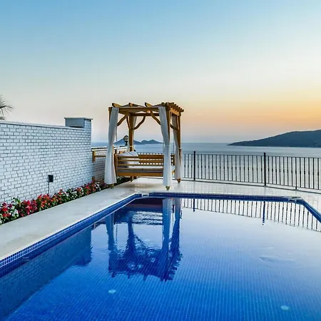 Beatrice * Kalkan